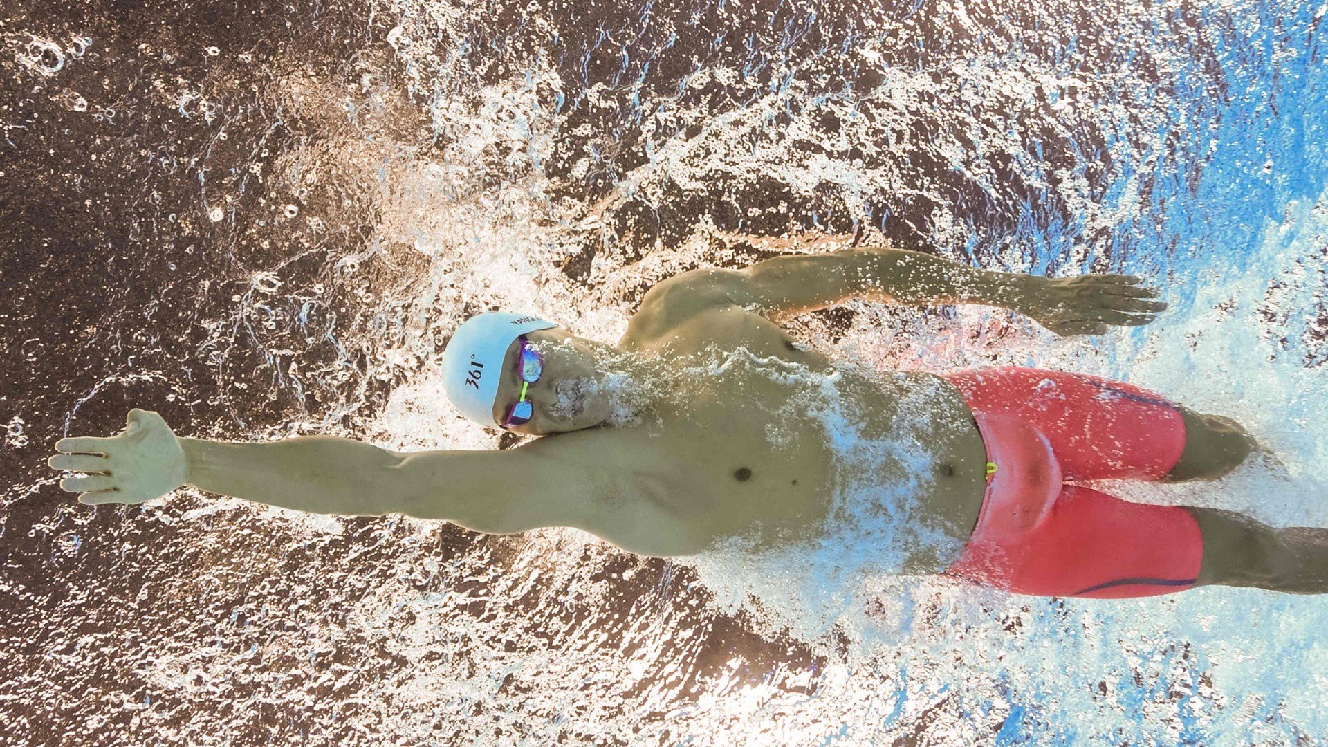 世界杯高潮频现：精彩瞬间万众瞩目！，世界杯超燃视频