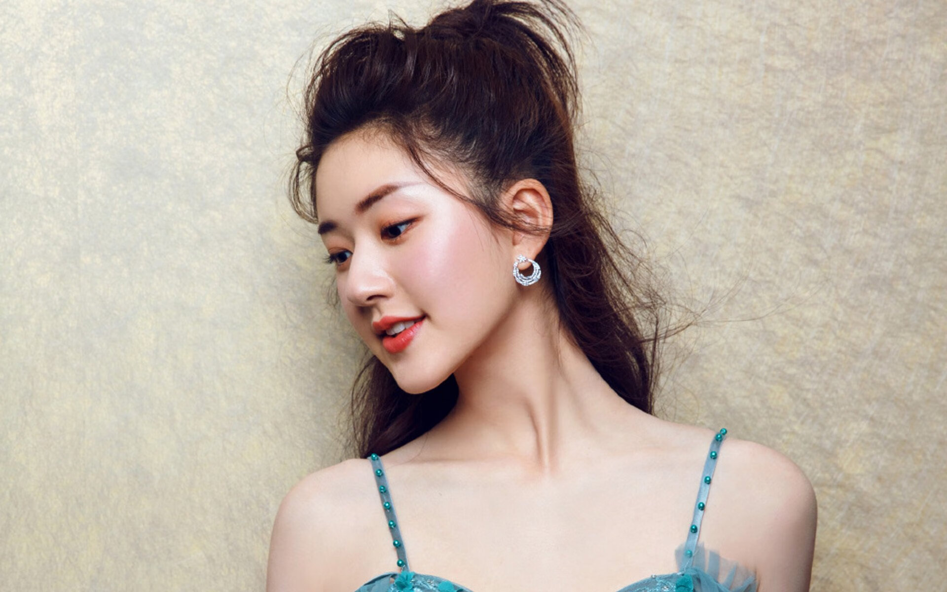 kaiyun中国官方网站-跳水动作高难度希腊稳中求胜，希腊 跳远